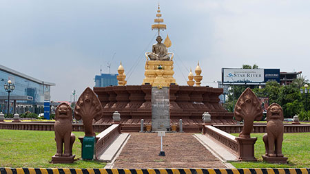 A Buddha statue inside Phnom Penh