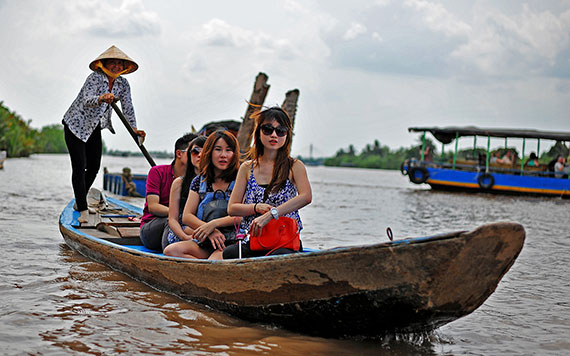 Phung Hiep Floating Market