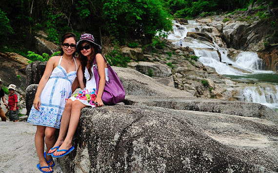 Yang Bay Waterfall