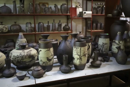 Into the sustainable: Support local communities in Vietnam traditional craft villages