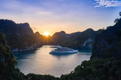 Vietnam DMC’s Insider Guide: The Best Luxury Overnight Cruises in Halong & Lan Ha Bay